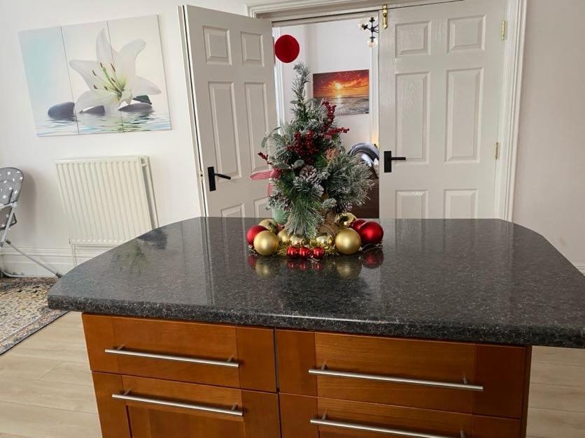 Sea Forever Oceanfront Home Perfectly Saltburn מראה חיצוני תמונה